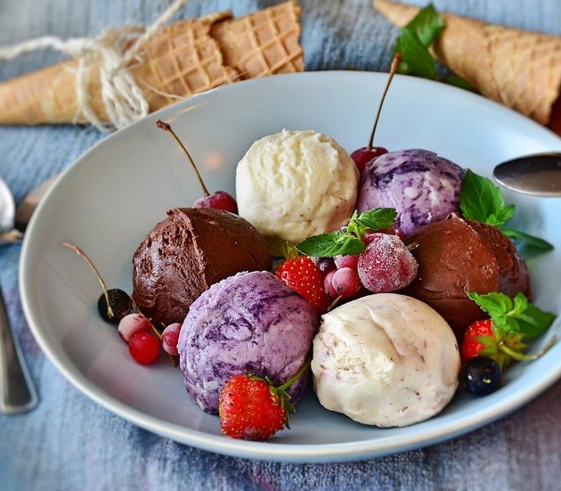Strawberry Frozen yogurt - Healthy Desserts