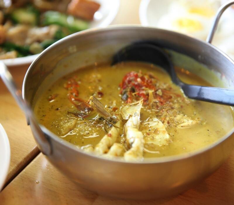 Moment Pot Lentil Soup - Healthy Lunch Ideas