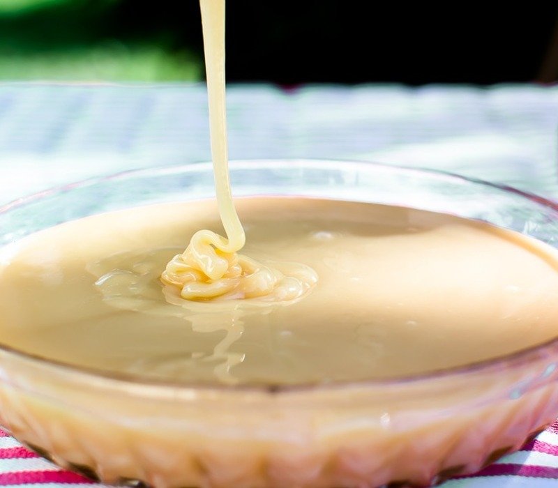 Condensed Milk Nutrition, Calories, and Uses