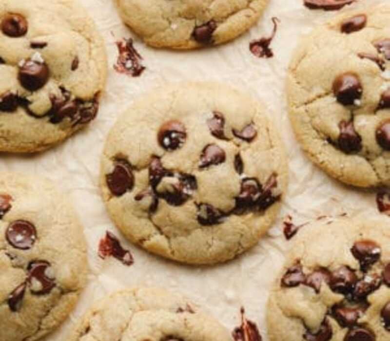 Delicate and Chewy Keebler Chocolate Chip Cookies