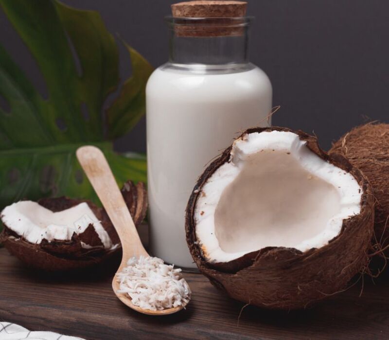 coconut milky Want to Know About Coconut Milky, its Health Benefits, and Uses