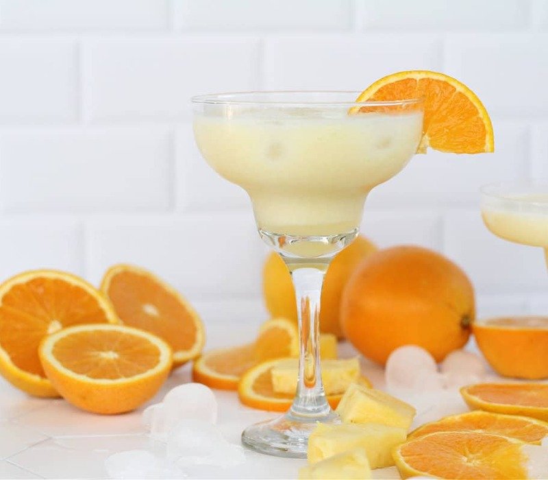 Step-by-Step Instructions to Make Orange Pineapple Juice