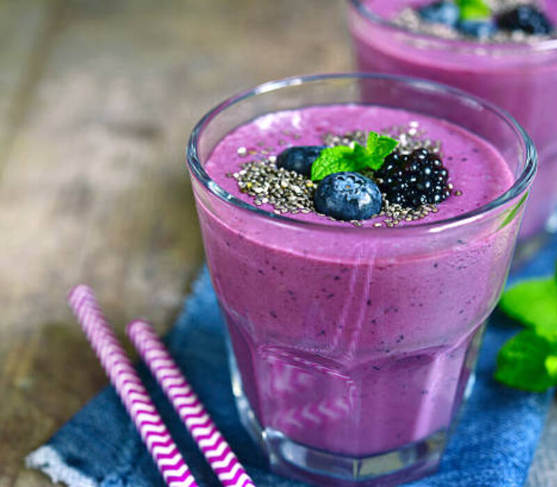 Amazing Triple Berry Oat Tropical Smoothie Amazing-Triple-Berry-Oat-Tropical-Smoothie