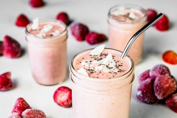 Strawberry-Smoothie-Recipe-Without-Yogurt