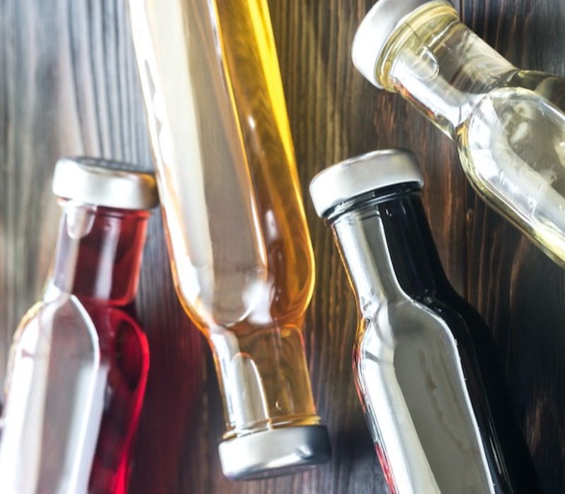 apple-cider-vinegar-vs-white-vinegar What is The Apple Cider Vinegar vs White Vinegar?