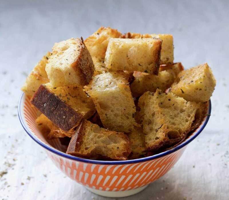 Garlic-Croutons Make Easy Garlic Croutons Recipe