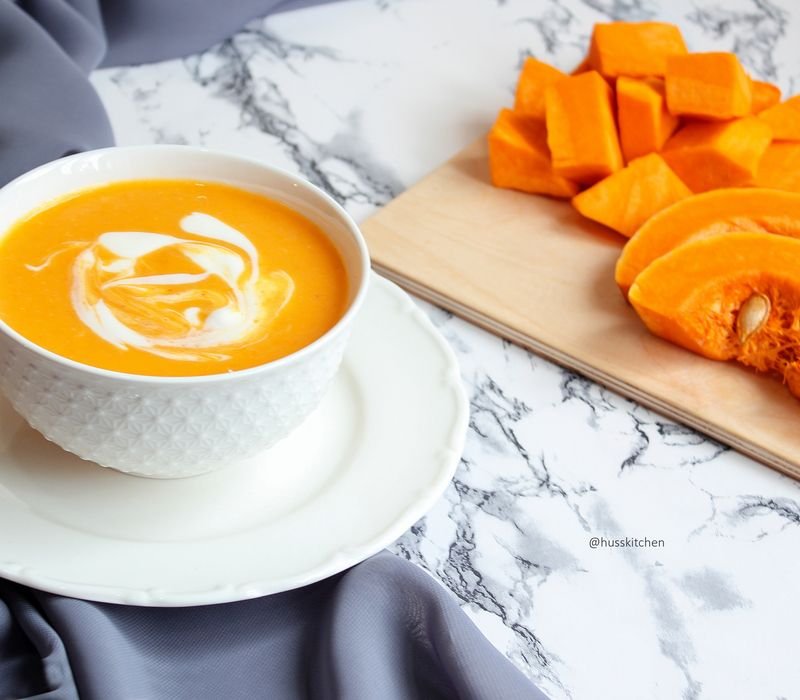 The Best Butternut Squash Soup with Apple