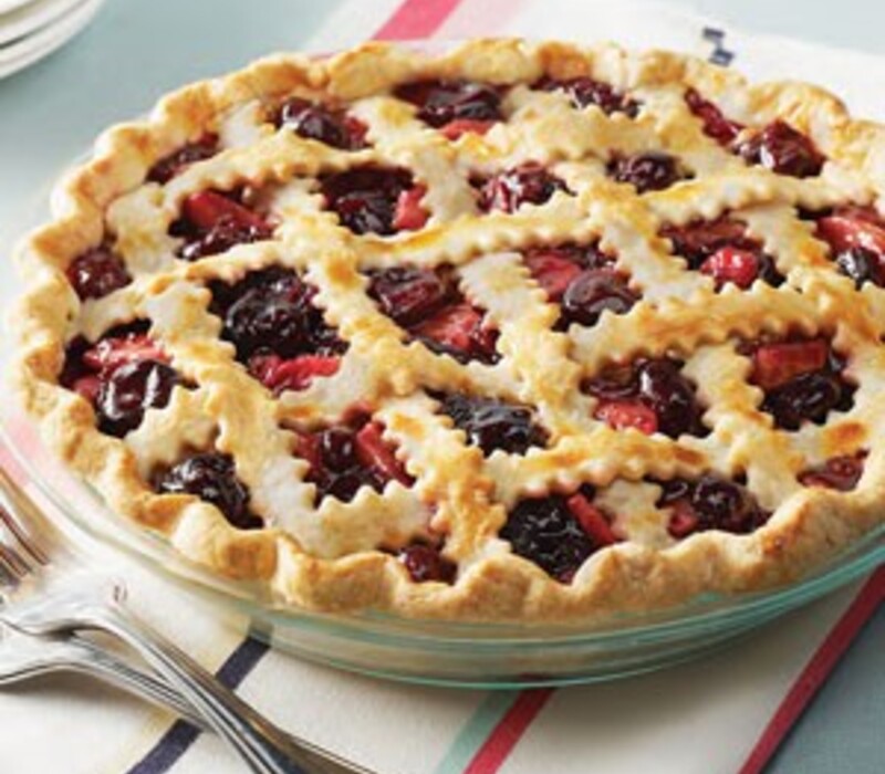 apple-cherry-pie The Perfect Way to Bake Apple Cherry Pie