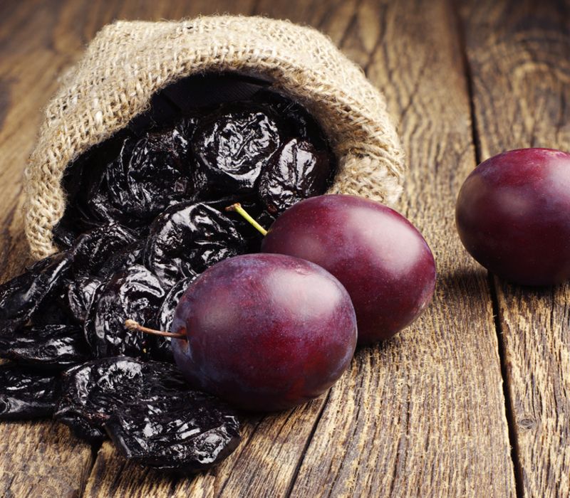 are-prunes-plums Are Prunes Plums, What is Difference & How it is Best?