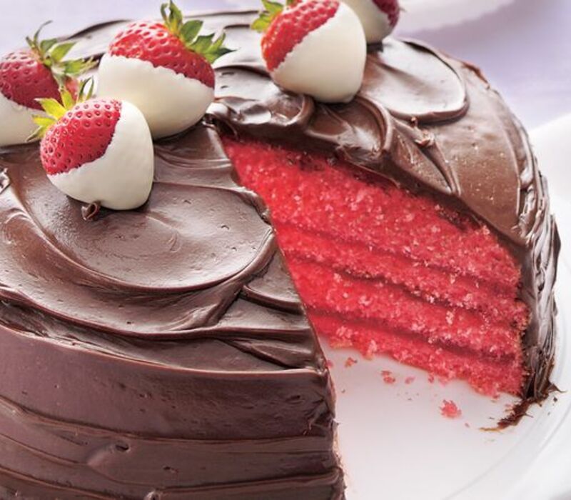 chocolate-strawberry-cake The Most Amazing Chocolate Strawberry Cake Recipe