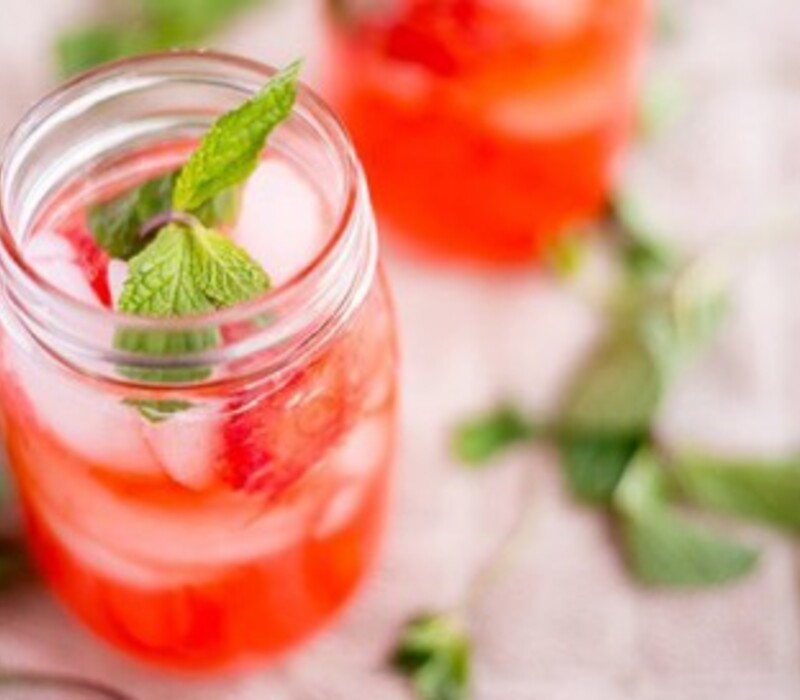 mint-strawberry Make Mint Strawberry Lemonade Recipe For You