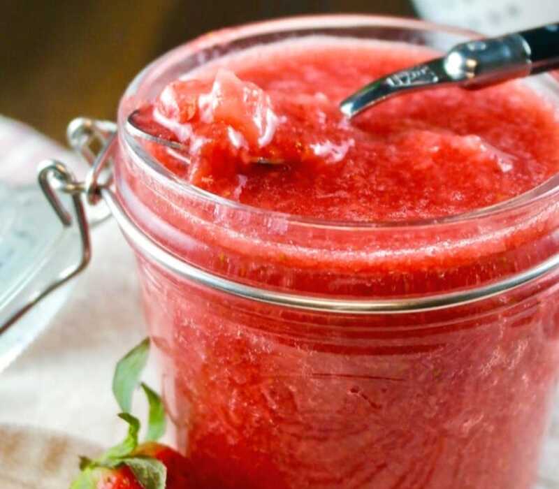 strawberry-puree-for-drinks Strawberry Puree For Drinks to Make