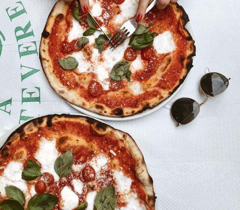 Barleys-Pizza Barleys Pizza: A Slice of Heaven