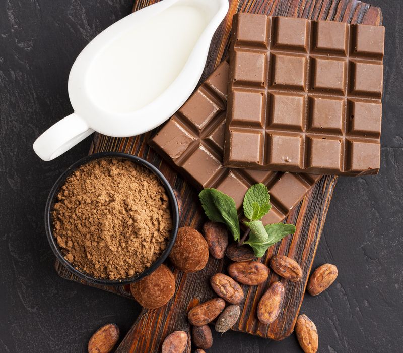 Chocolate-With-Almonds The Best Chocolate With Almonds Treat For You