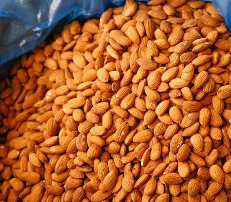 are -almonds -keto Are Almonds Keto? Learn How Almonds Can Fit into Your Diet