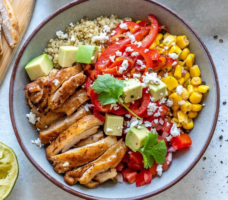 chicken-quinoa-bowl Fuel Your Day With an Amazing Delicious Chicken Quinoa Bowl