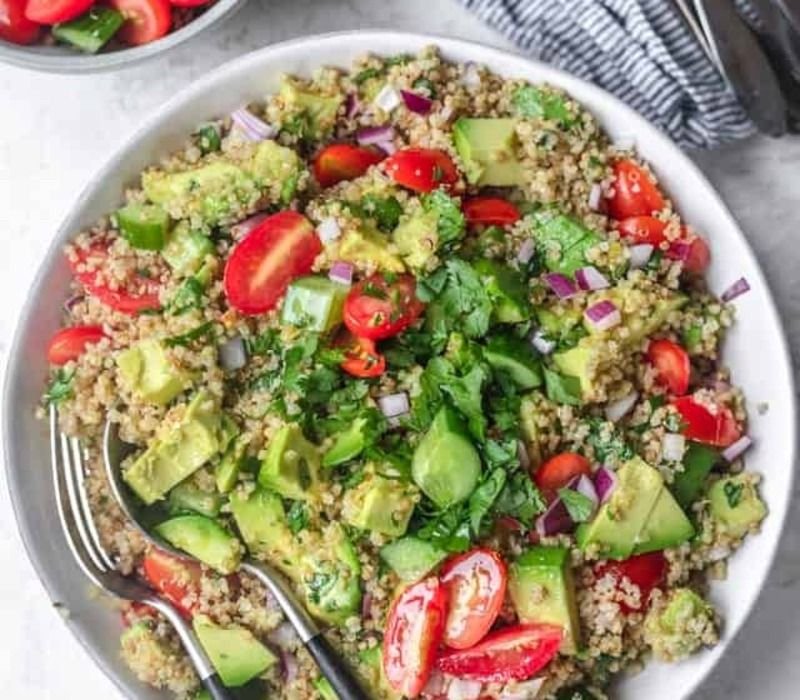 Refreshing Amazing Quinoa With Avocado Salad Recipe